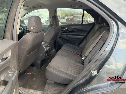 Used 2018 Chevrolet Equinox LT FWD image 17
