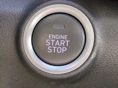 Certified 2022 Hyundai Kona SEL image 25