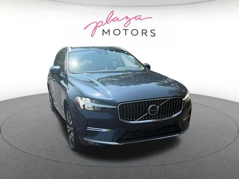 Used 2022 Volvo XC60 B5 Inscription w/ Advanced Package AWD/4WD image 5