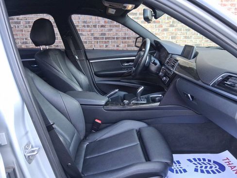Used 2016 BMW 328i Sedan RWD image 11