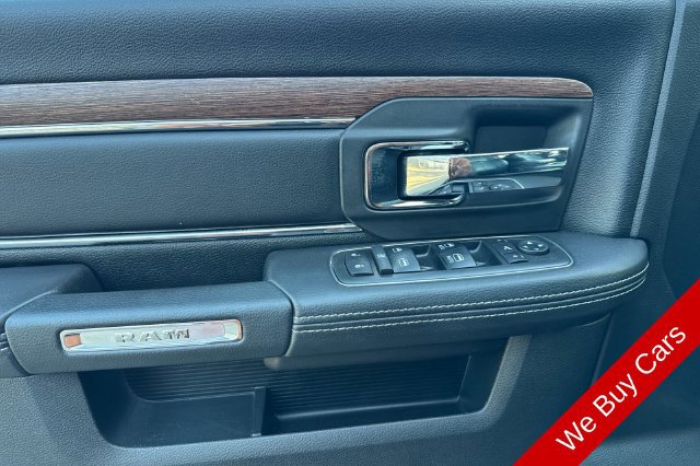 Used 2018 RAM 1500 Laramie w/ Convenience Group AWD/4WD image 15
