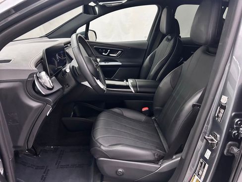 Used 2023 Mercedes-Benz EQE 500 4MATIC SUV image 12