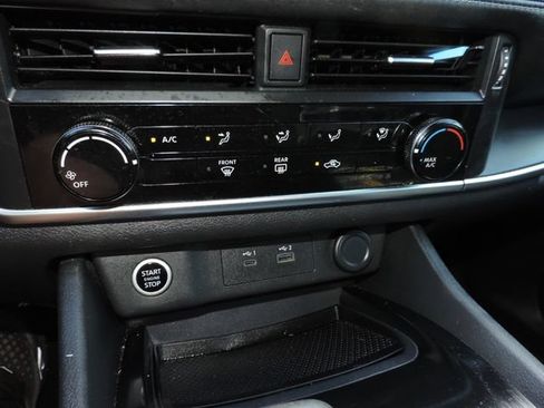 Used 2021 Nissan Rogue S FWD image 22