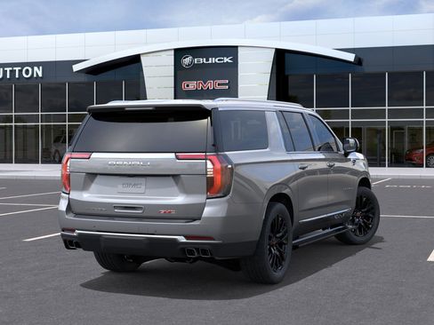 New 2026 GMC Yukon XL Denali w/ Denali Reserve Package image 28