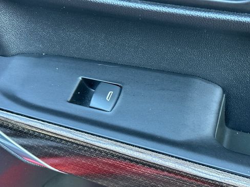 Used 2021 Chevrolet Silverado 1500 LT Trail Boss image 21