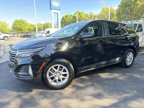 Used 2024 Chevrolet Equinox LT AWD/4WD image 5