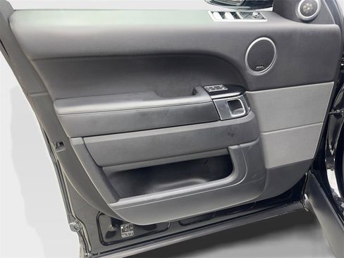 Used 2021 Land Rover Range Rover Sport HSE Silver Edition image 32