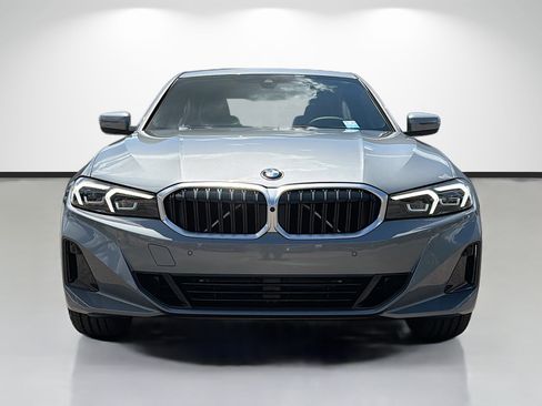 New 2026 BMW 330i Sedan w/ Convenience Package RWD image 8