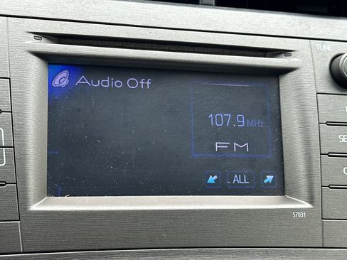 Used 2015 Toyota Prius Two image 23