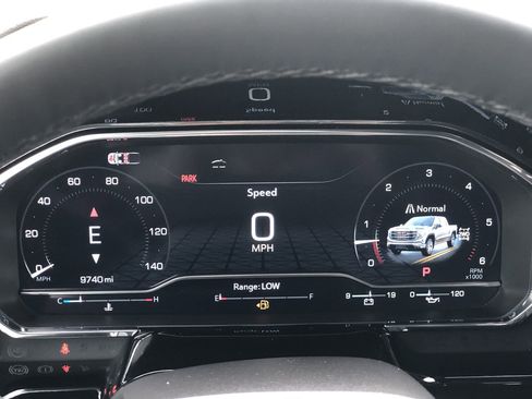 Used 2024 GMC Sierra 1500 SLT w/ SLT Premium Plus Package image 16