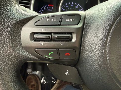 Used 2015 Kia Optima LX image 12