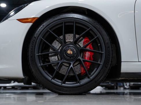 Used 2018 Porsche 911 Carrera GTS RWD image 45