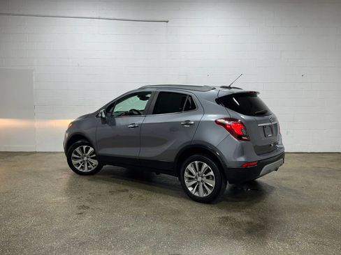 Used 2019 Buick Encore Preferred FWD image 5