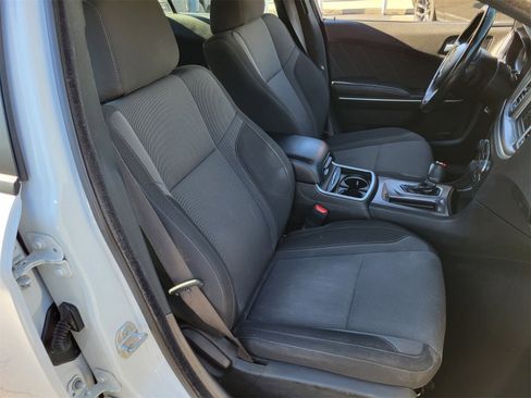 Used 2022 Dodge Charger SXT image 16