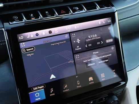 New 2025 Jeep Grand Cherokee Limited w/ Luxury Tech Group II image 31