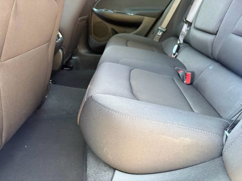 Used 2024 Chevrolet Malibu LT FWD image 27