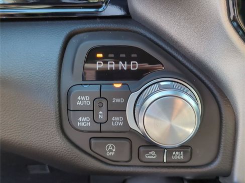 New 2026 RAM 1500 Laramie AWD/4WD image 28