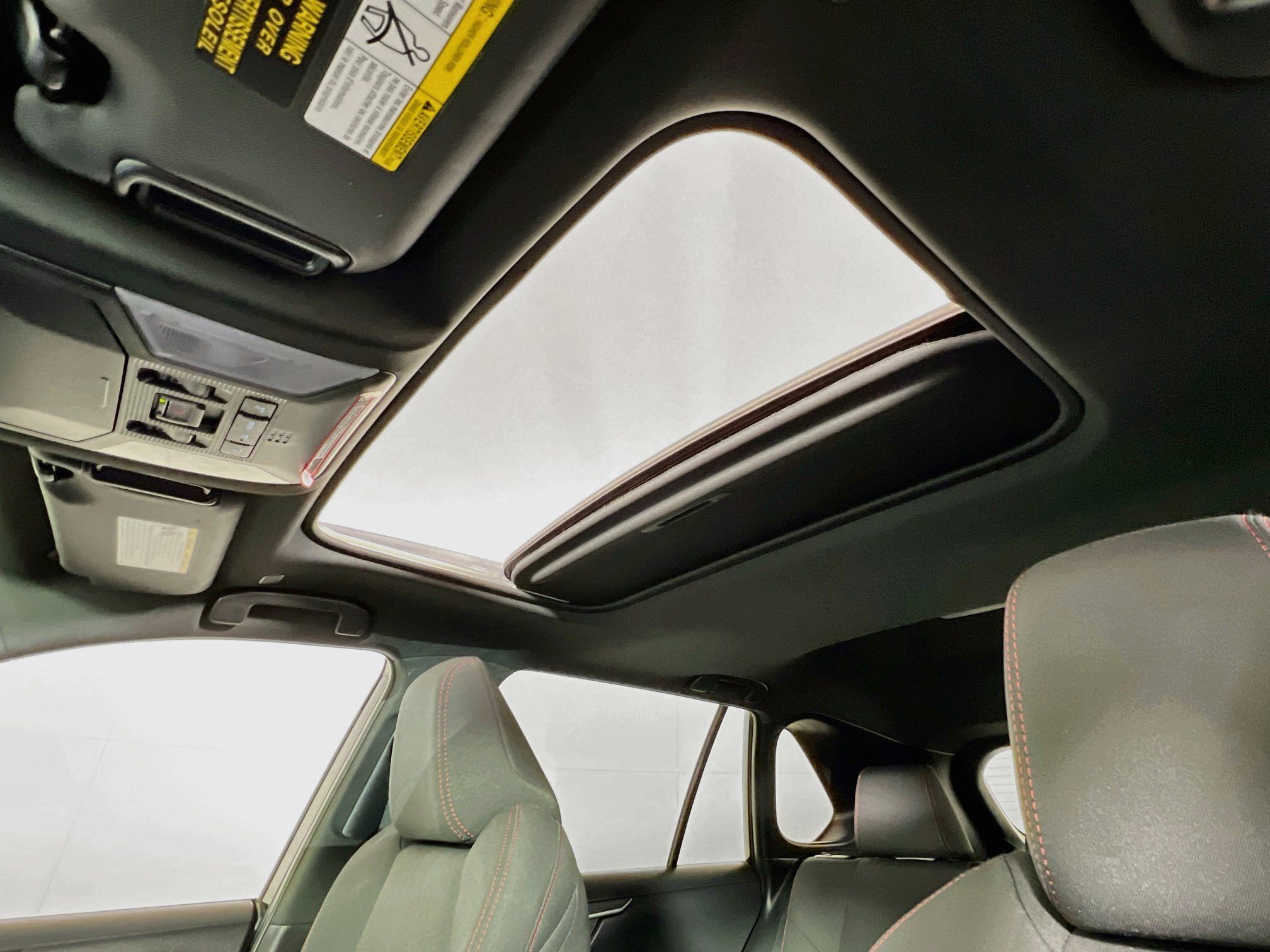 Used 2025 Toyota RAV4 SE w/ Weather & Moonroof Package AWD/4WD image 14