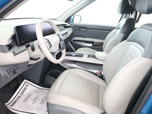 Used 2024 Kia EV9 Wind image 20