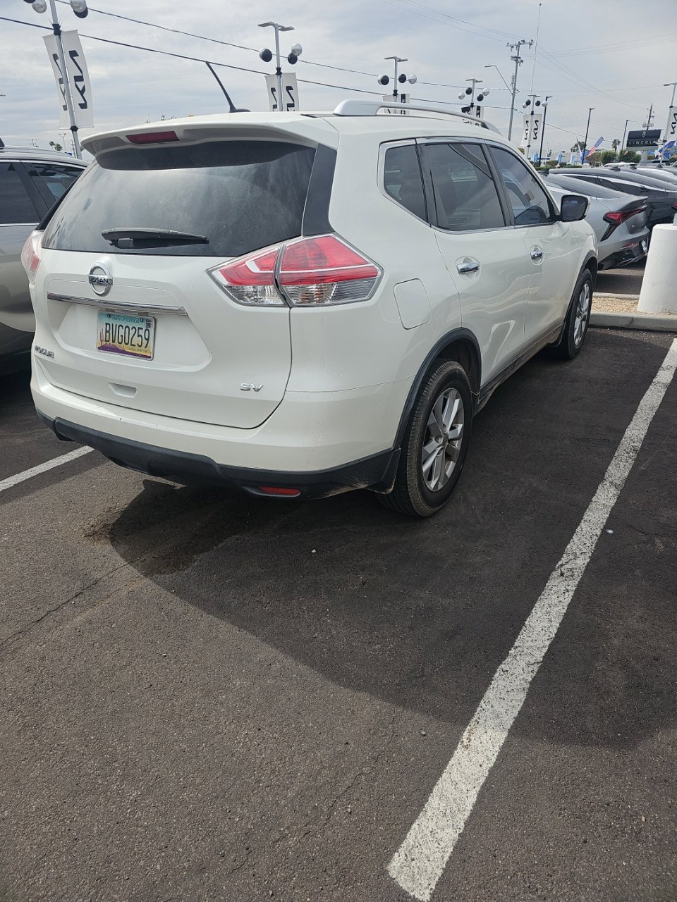 Used 2016 Nissan Rogue SV FWD image 7