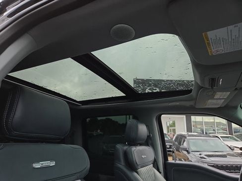 Used 2024 Ford F450 Limited w/ FX4 Off-Road Package image 18