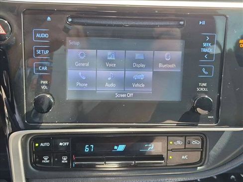 Certified 2019 Toyota Corolla SE FWD image 13