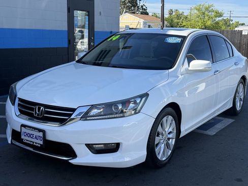Used 2014 Honda Accord EX image 3