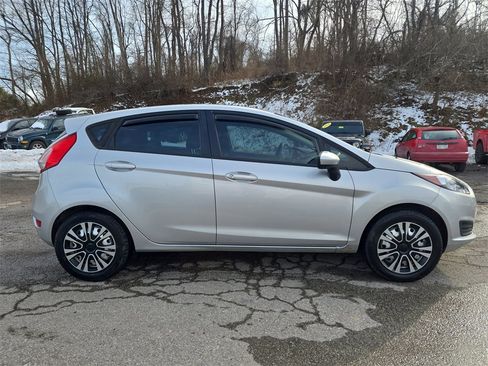 Used 2015 Ford Fiesta S image 3