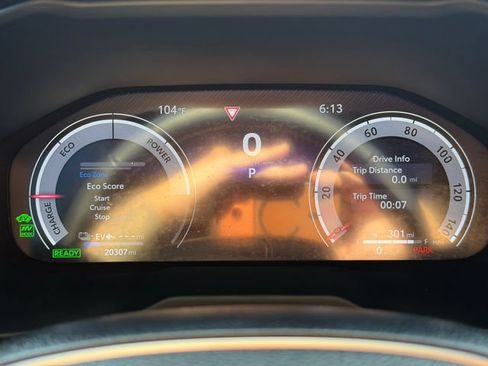 Used 2024 Toyota RAV4 XSE w/ Weather Package AWD/4WD image 10