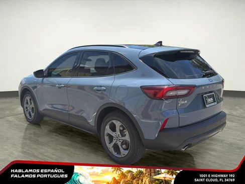Used 2025 Ford Escape ST-Line w/ Tech Pack #1 FWD image 4