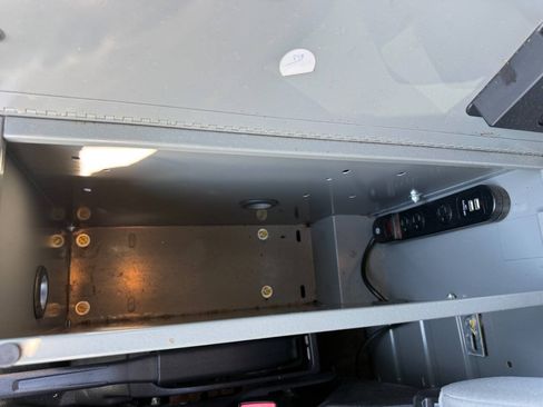 Used 2019 Ford Transit 150 148 Low Roof RWD image 27