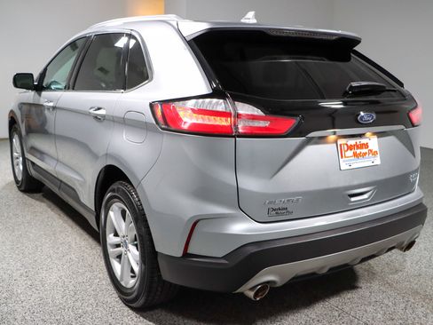 Used 2020 Ford Edge SEL image 9