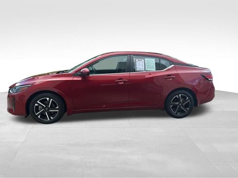 Used 2024 Nissan Sentra SV FWD image 9