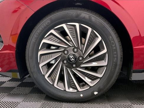 New 2025 Hyundai Sonata SEL image 12