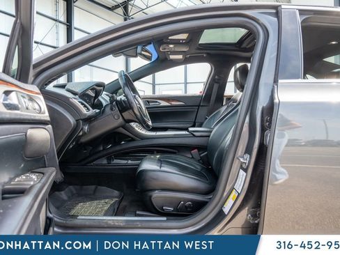 Used 2020 Lincoln MKZ Reserve w/ Elements Package image 5