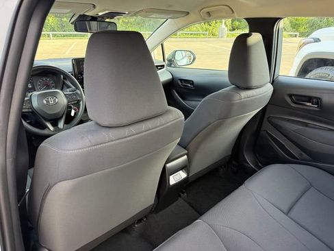 Used 2024 Toyota Corolla LE FWD image 27