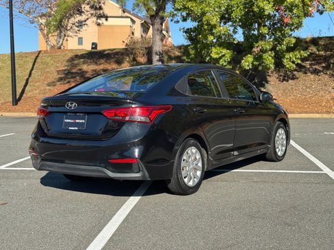 Used 2020 Hyundai Accent SE image 12