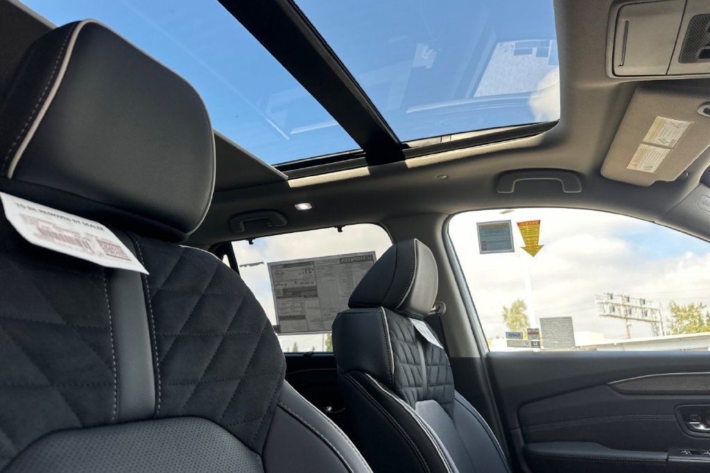 New 2026 Honda Pilot Elite image 20