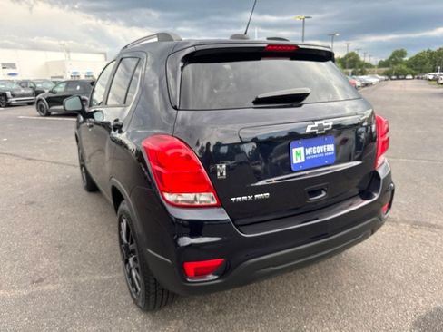 Used 2021 Chevrolet Trax LT w/ Sport Edition AWD/4WD image 5