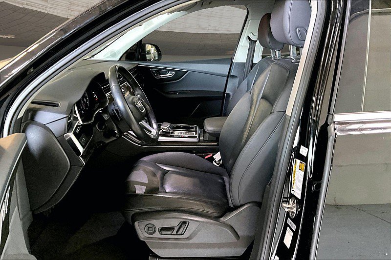 Used 2021 Audi Q7 3.0T Premium Plus AWD/4WD image 22