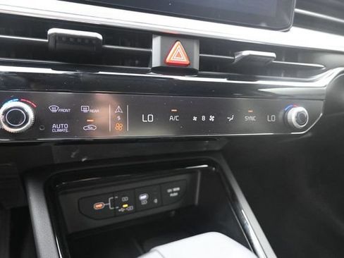 Used 2025 Kia K5 EX FWD image 15