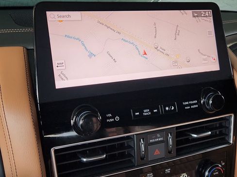 Used 2024 INFINITI QX80 Sensory AWD/4WD image 37