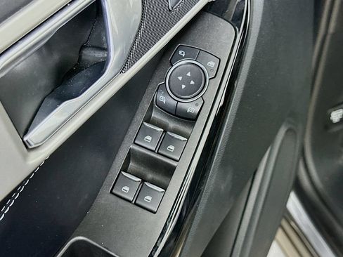 Used 2022 Ford Explorer ST w/ ST Street Pack RWD image 21