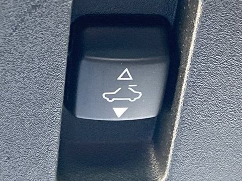 Used 2021 Nissan Altima 2.5 SL FWD image 24