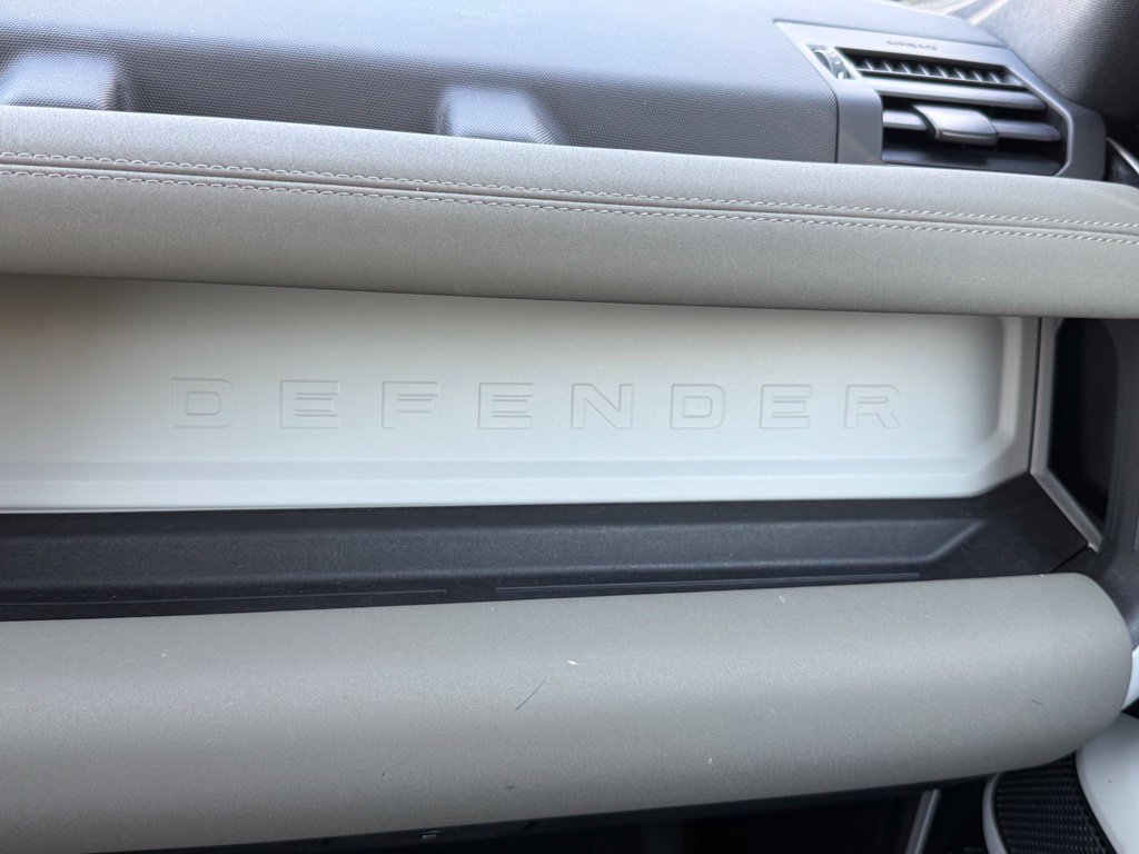 Used 2023 Land Rover Defender 110 S AWD/4WD image 28