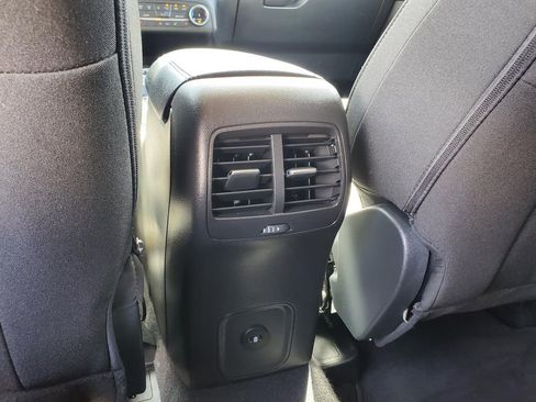 Used 2024 Ford Escape Active AWD/4WD image 15