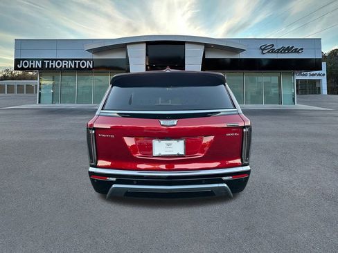 New 2026 Cadillac Vistiq Luxury image 6