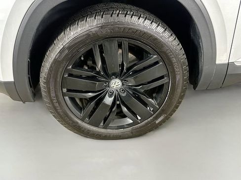 Used 2018 Volkswagen Atlas SEL image 16