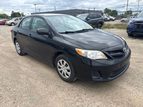 Used 2011 Toyota Corolla LE FWD image 4