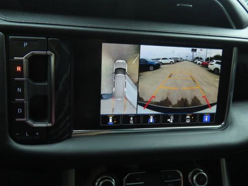 Used 2023 GMC Yukon Denali w/ LPO, Floor Liner Package AWD/4WD image 31